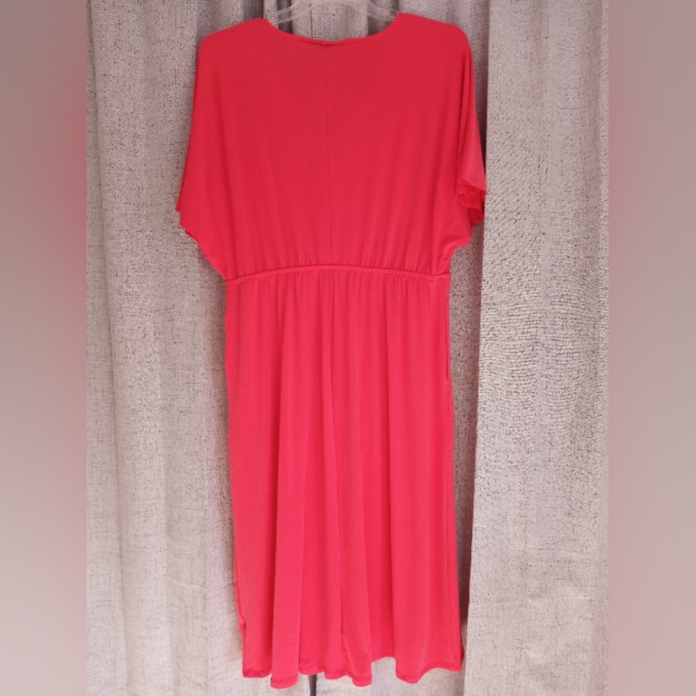 Dress - Picture 2 of 2